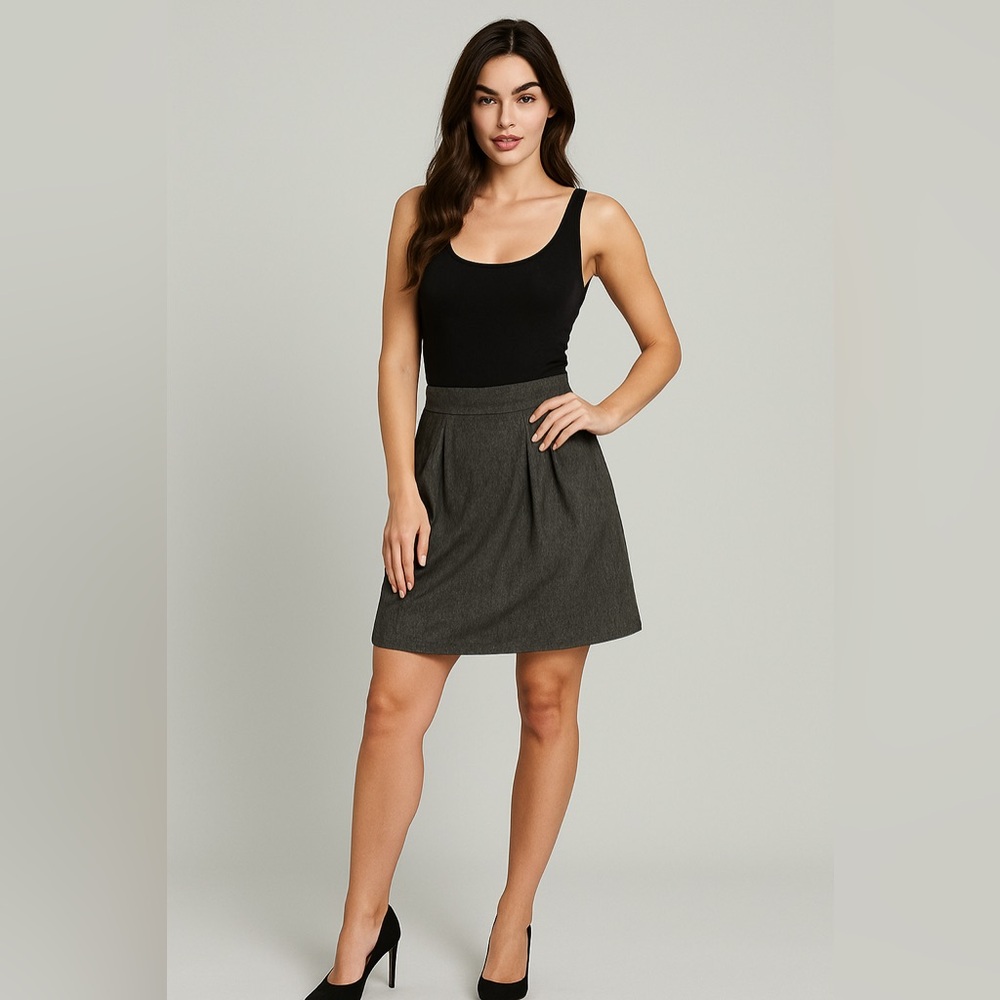 Gunex Grey Wool  Pleated Skirt Italy Made Sz 6